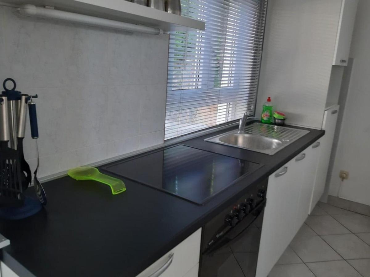 Manda Gradac Apartment Carnac Ngoại thất bức ảnh